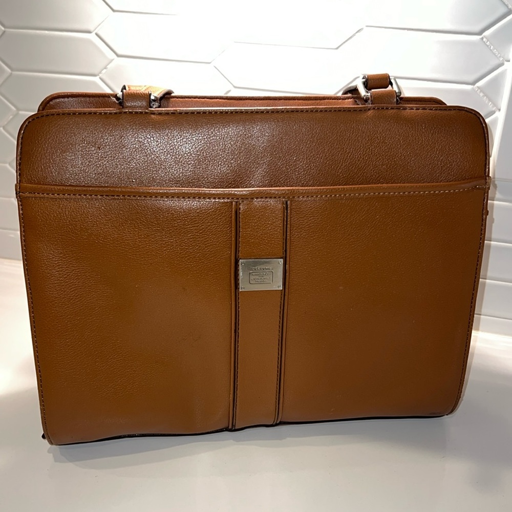 Liz Claiborne Bag
